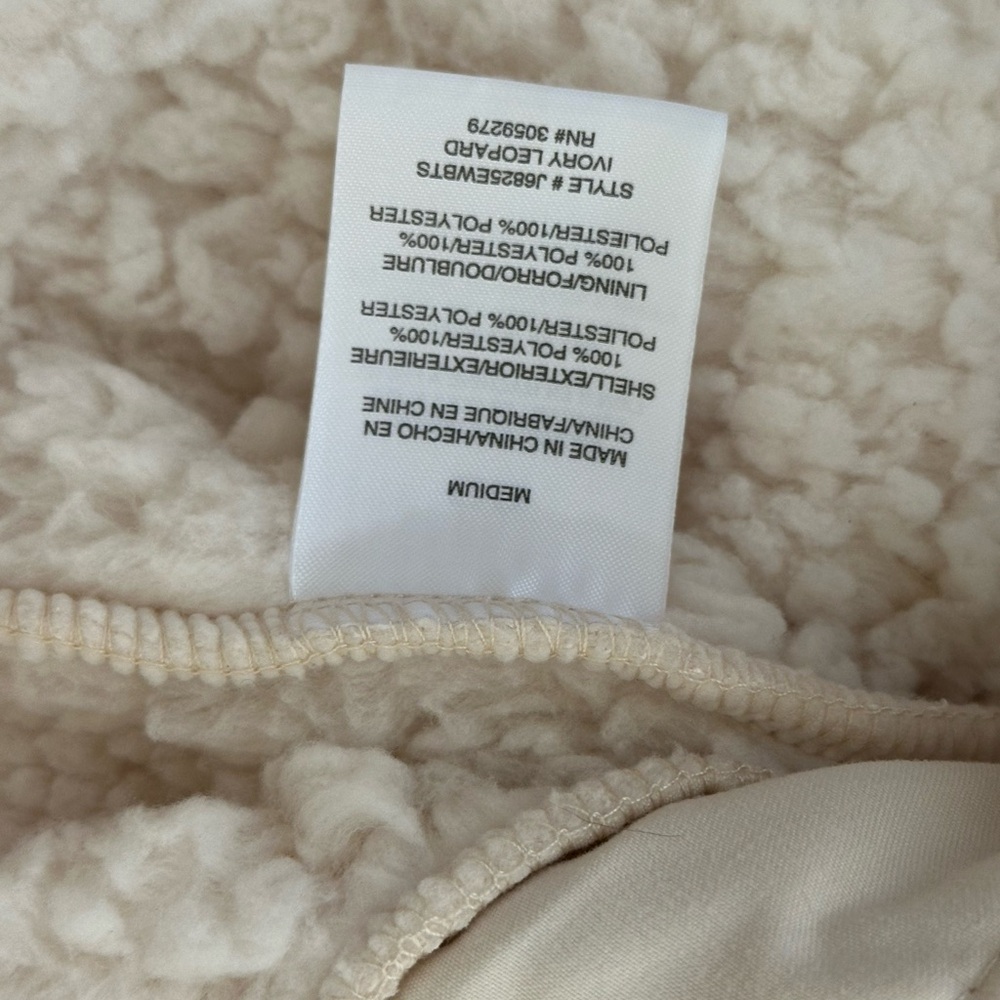 Thread & Supply Cream Pullover - Picture 4 of 5
